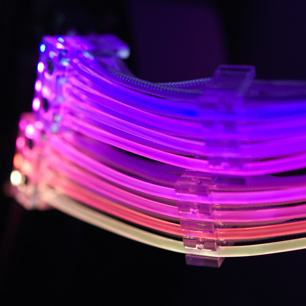 Kabllo energjie LIAN-LI Strimer 8-Pin RGB PCIe VGA 