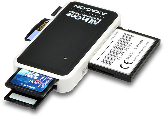 Lexuesi i kartave Axago ALL-IN-ONE