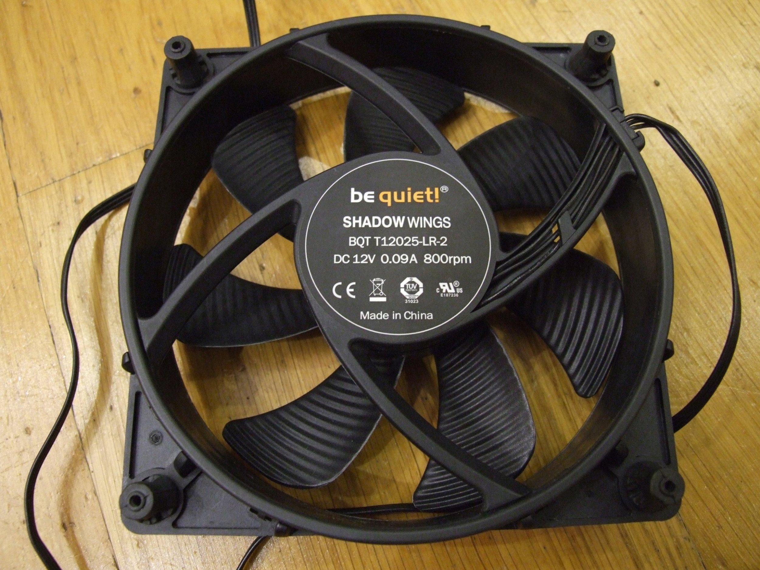 Portë mbushëse Alphacool Apex, lidhje G1/4", bronz, e zezë