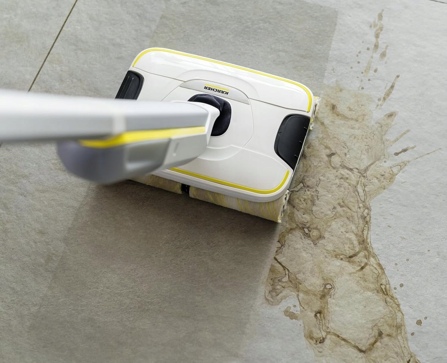 Pastrues dyshemesh Kärcher FC 8 Smart Signature Line, me bateri, 4 rula, i verdhë