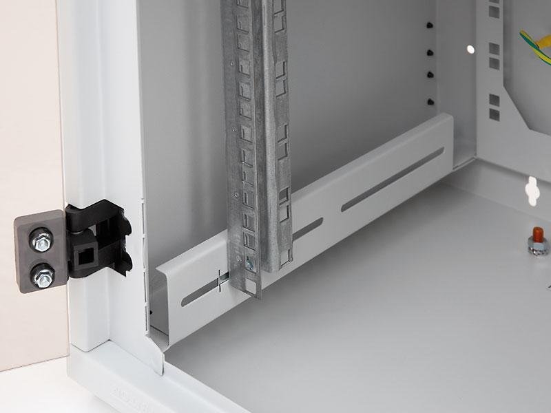 Kabinet muror TRITON Delta 4S 4U, 19", derë xhami sigurie, gri e hapur