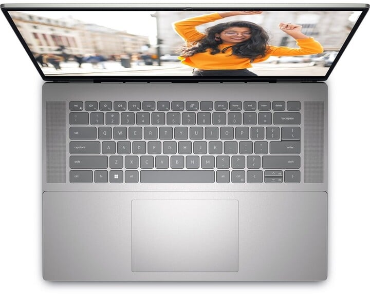 [OUTLET] Laptop Dell Inspiron 16 (5620), 16", Intel Core i7, 16GB RAM, 512GB SSD, Intel Iris Xe Graphics, i argjendtë