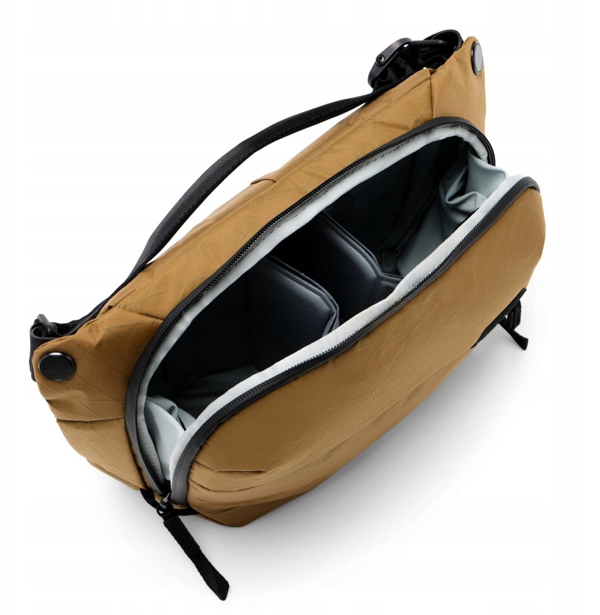 Çantë shpine Peak Design Everyday Sling 6L V3, 6L, për kamera, coyote