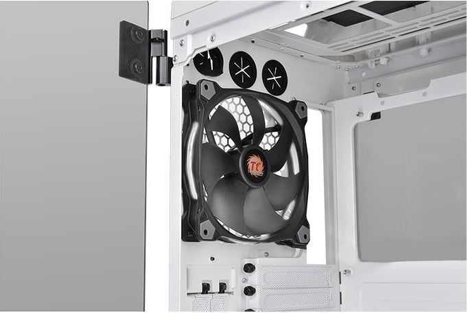 Kasë Thermaltake View 71 TG Snow Edition, Full Tower
