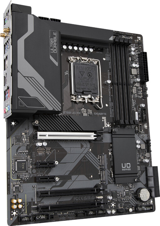 Pllakë amë GIGABYTE Z790 UD AX - Intel Z790