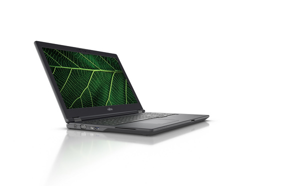 Fujitsu LIFEBOOK E5511, 15.6", 8 GB RAM, 256 GB SSD, Intel® Core™ i5, Intel Iris Xe, i zi