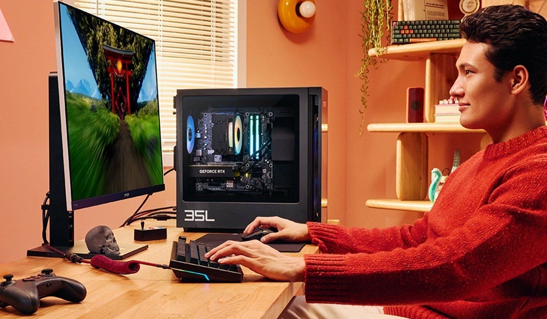 Kompjuter gaming HP OMEN 35L GT16-0000nc, Ryzen 7 8700G, 32GB RAM, 2TB SSD, RTX 4070 Super, i zi