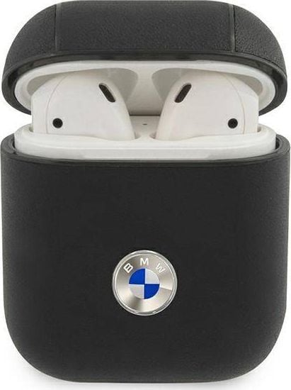 Mbulesë BMW Leather Signature Collection për AirPods 1/2, lëkurë PU, me logo metalike, e zezë