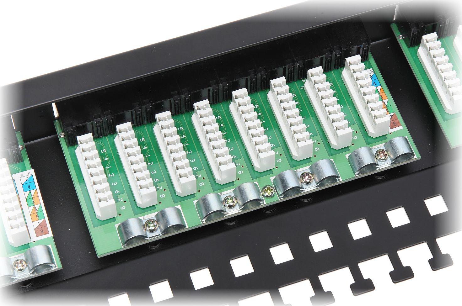 Patch panel Delta PP-24/RJ/C, 24 porta RJ-45, Cat 5e, 1U, i zi