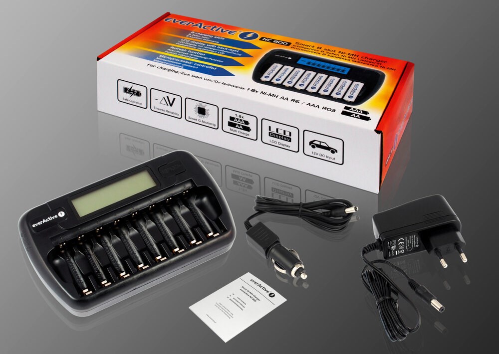 Karikues baterish EverActive NC-800, 8 kanale, LCD, i zi