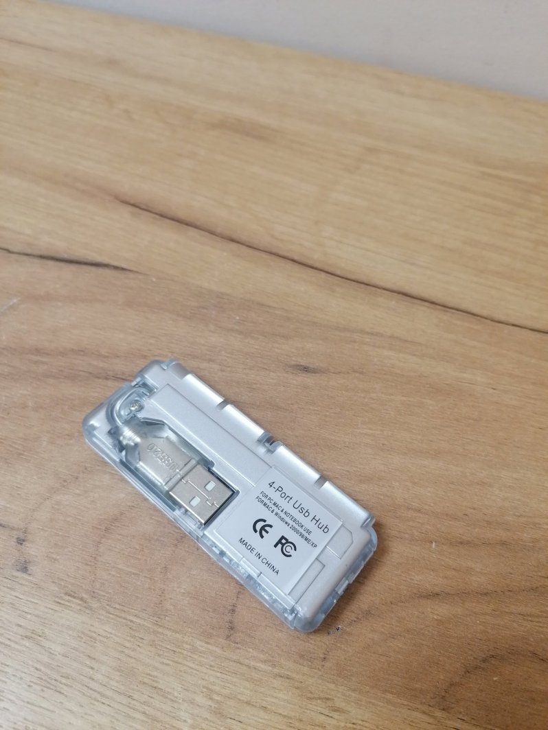 USB приклучен уред PremiumCord HUB 4, 4 порти, USB 2.0, без напојување со струја