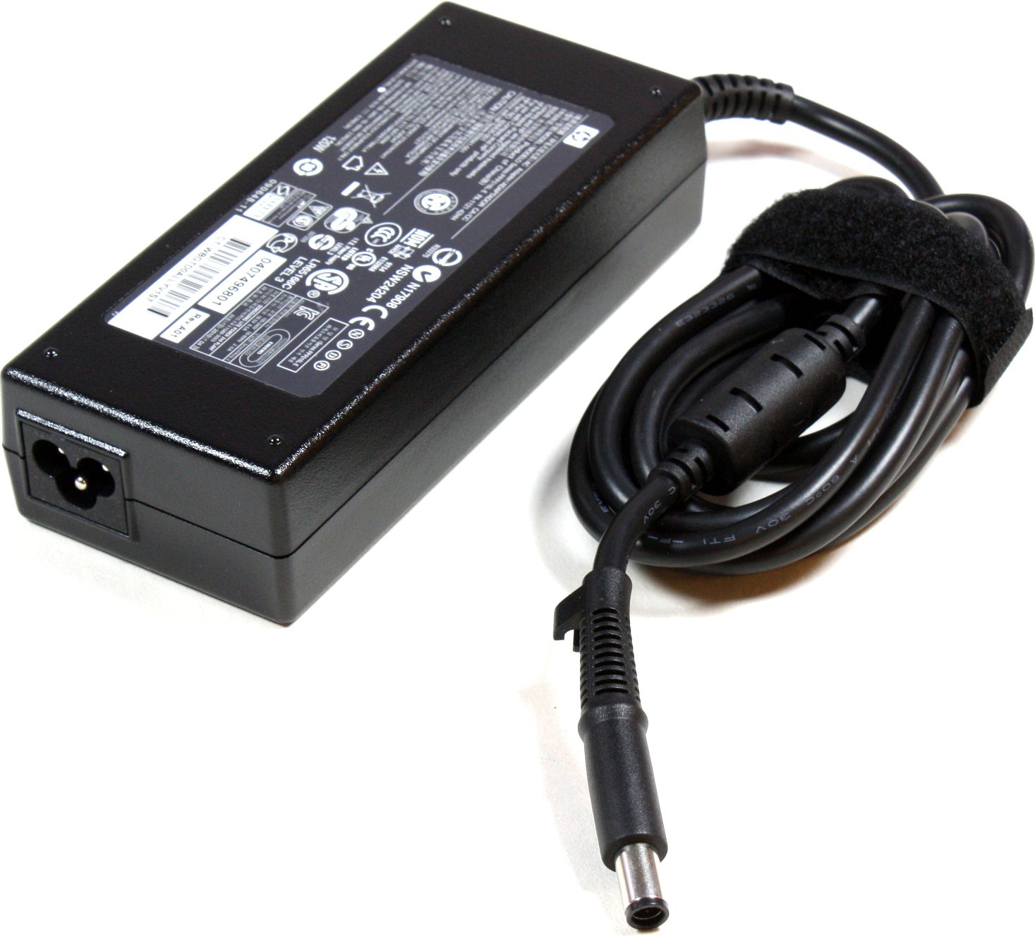 Adapter rryme CoreParts MBA50118, 200W, për përdorim të brendshëm, i zi