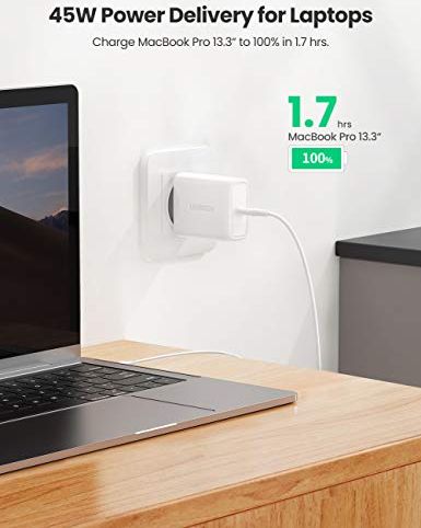 Karikues murale UGREEN Fast Charge, 45W, USB C, i bardhë