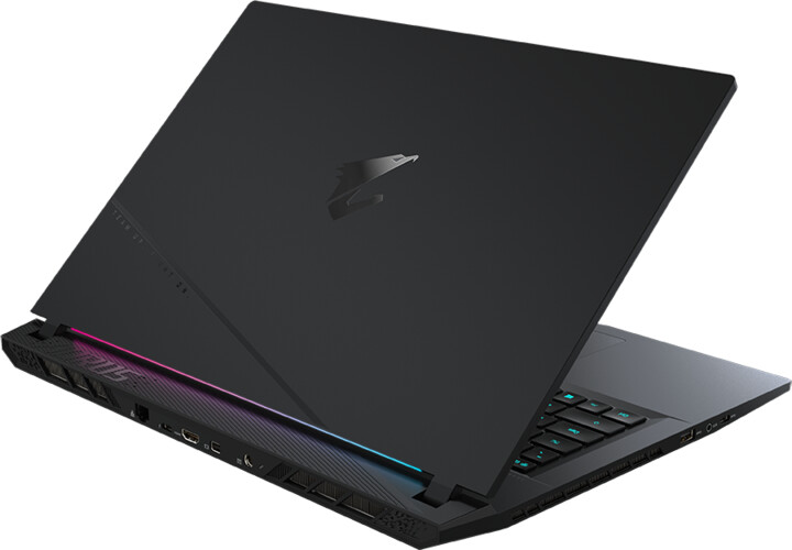 Laptop GIGABYTE AORUS 17 (2023), 17.3", Intel Core i7, 16GB RAM, 1TB SSD, NVIDIA GeForce RTX 4070, i zi