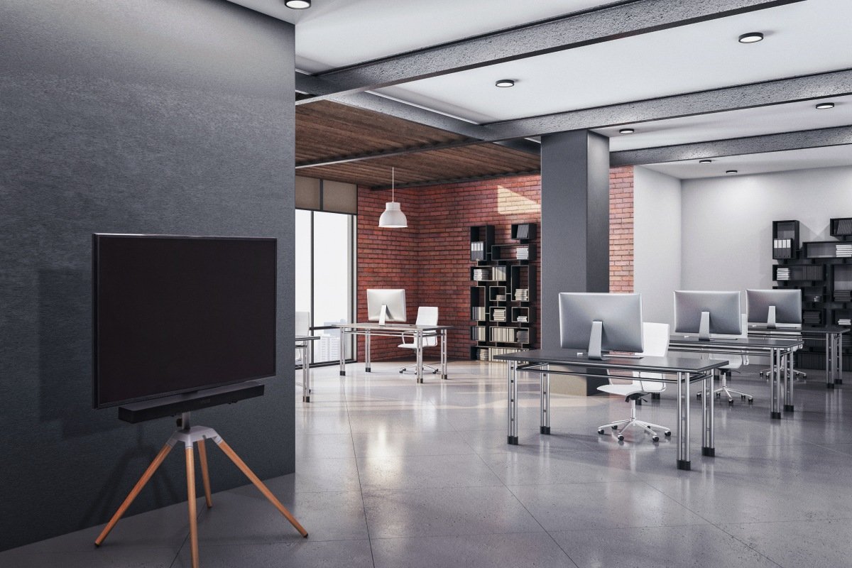 Stendë TV One For All WM 4670, 32-70", rrotulluese, lartësi e rregullueshme, e zezë