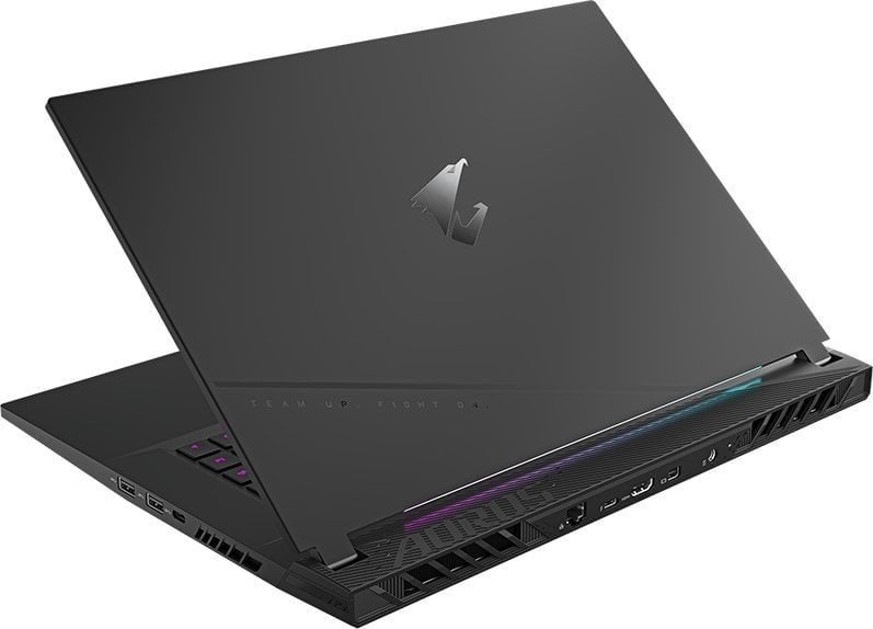 Лаптоп GIGABYTE Aorus 15 BSF, 15,6" 165 Hz, Intel Core i7-13700H, 16 GB RAM, 1 TB SSD, NVIDIA GeForce RTX 4070, црна
