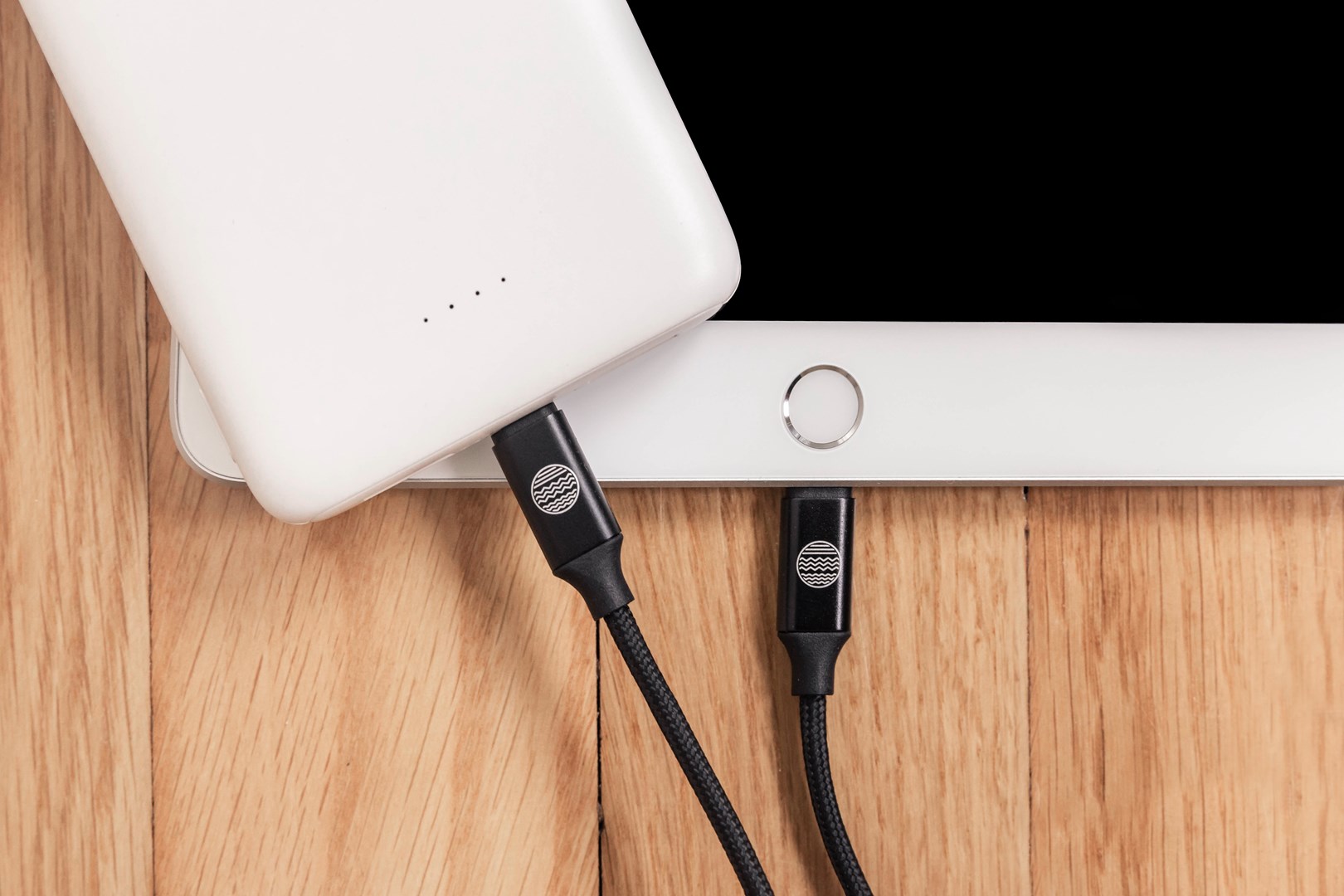 Kabllo USB-A në USB-C Our Pure Planet, 1.2m, e zezë