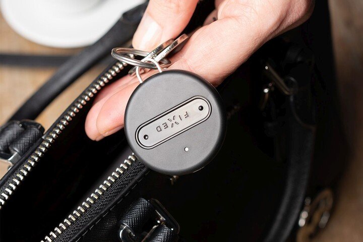 Gjurmues smart FIXED Sense, i zi