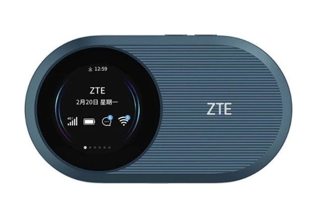 Router portativ ZTE U10S Pro, 4G LTE WiFi 6, 3000mAh, i bardhë