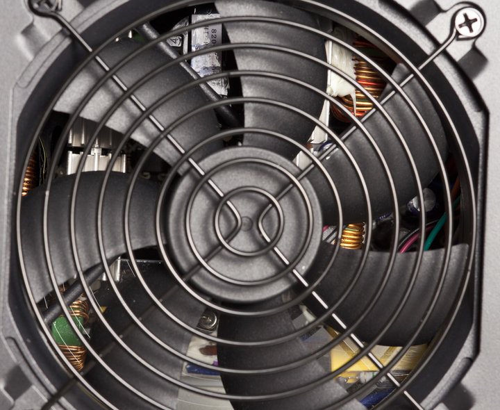 [OUTLET] Burim i energjisë Eurocase + ECO 85, 400W