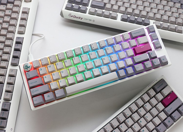Tastierë Ducky One 3 Mist Grey SF, RGB LED, MX-Blue, e hirtë