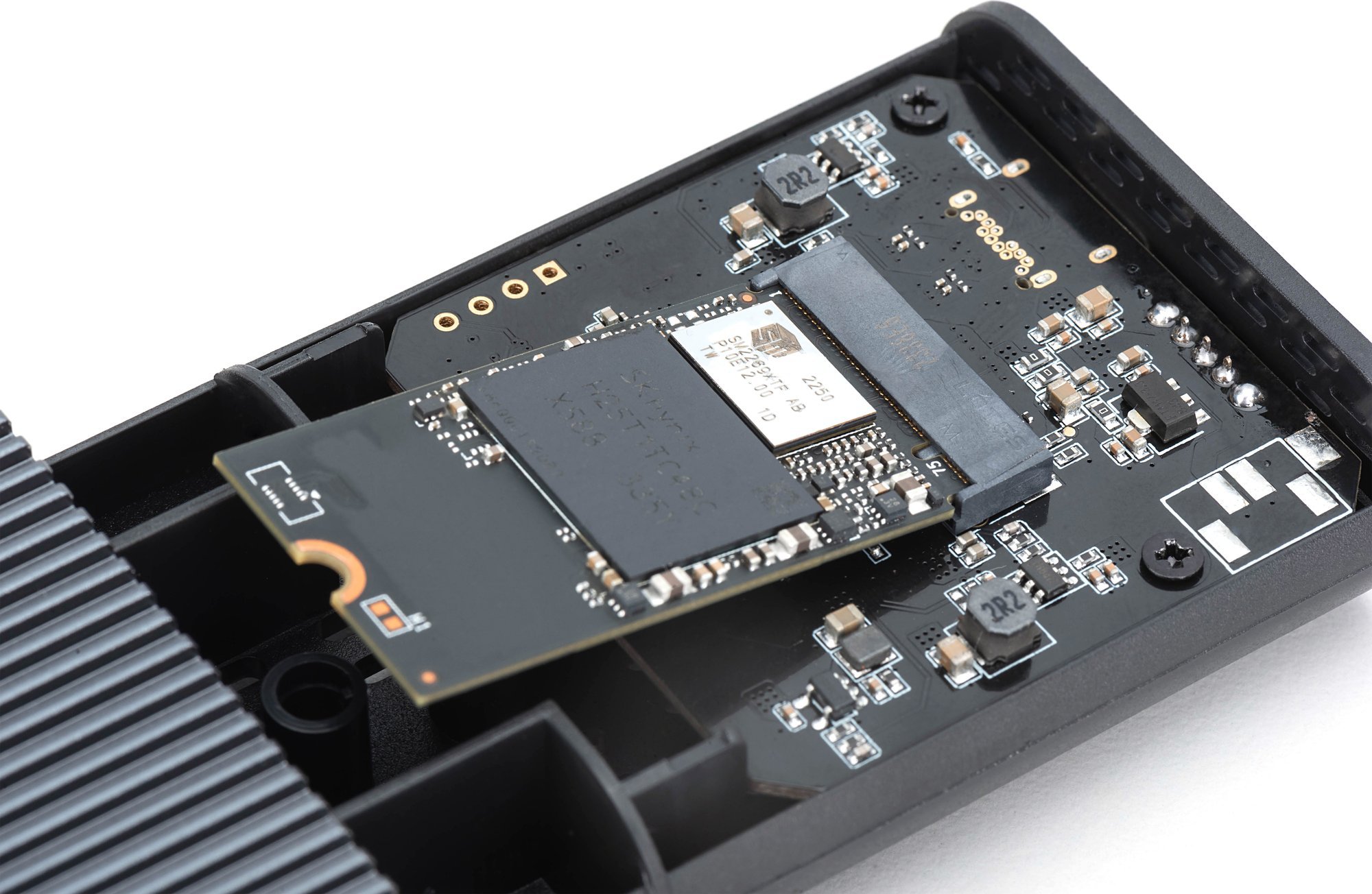 Kuti e jashtme për SSD M.2 Digitus, NVMe, USB 4.0 40 Gbps, alumini