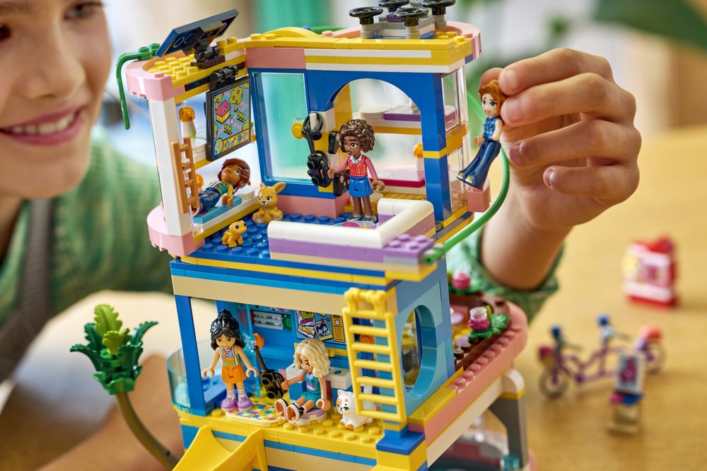 Set LEGO Heartlake City Clubhouse 42689, set ndërtimi, për fëmijë, shumëngjyrësh
