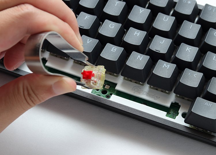 Tastierë mekanike Ducky One 3 Mini Pure White, 60%, USB Type C, gjermane e bardhë