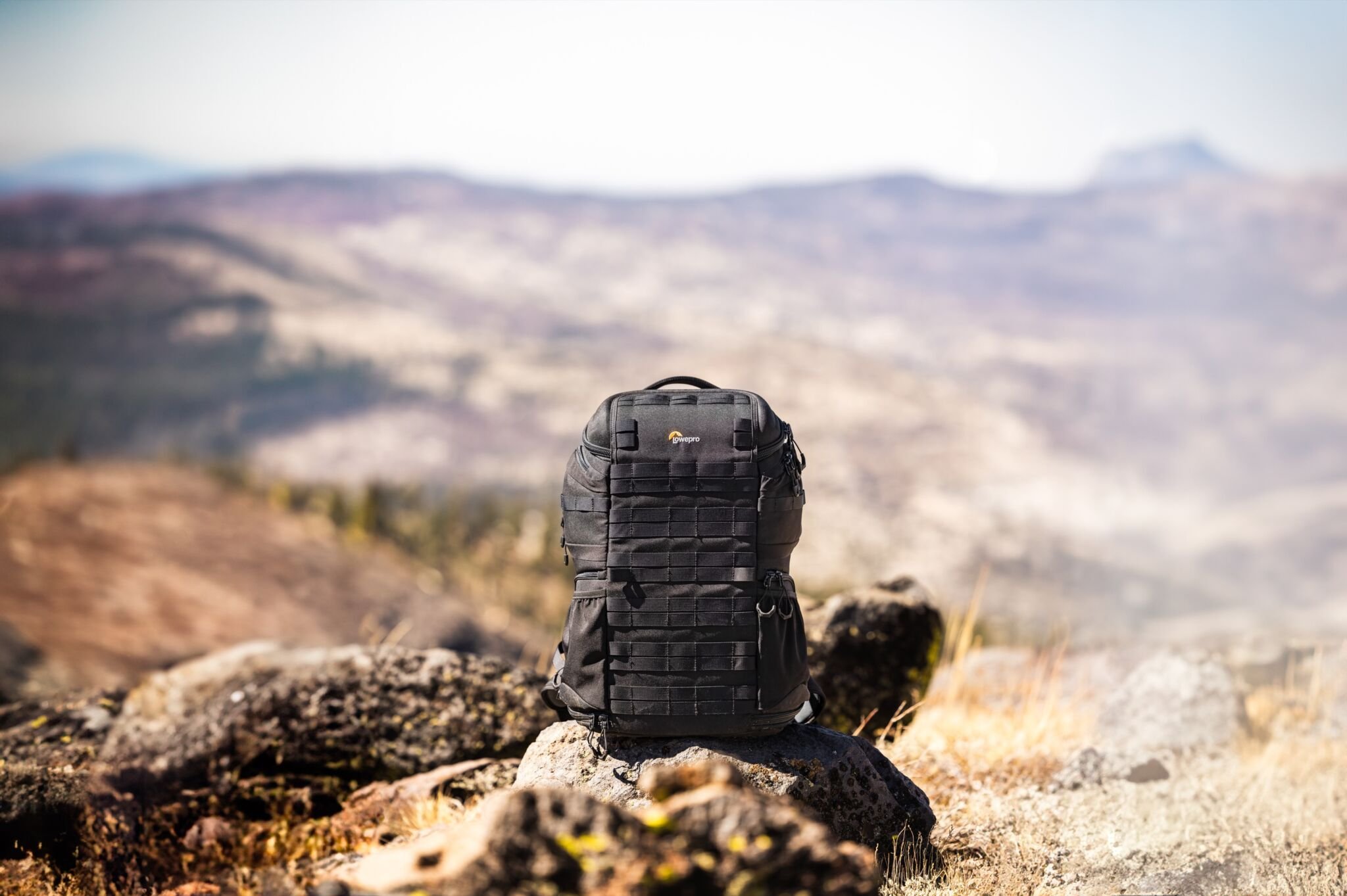 Çantë fotografike Lowepro ProTactic BP 350 AW III, për DSLR dhe lente, e zezë