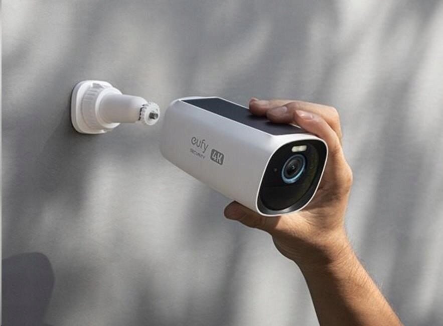 Kamerë sigurie Eufy S330, 4K, me panel diellor, e bardhë