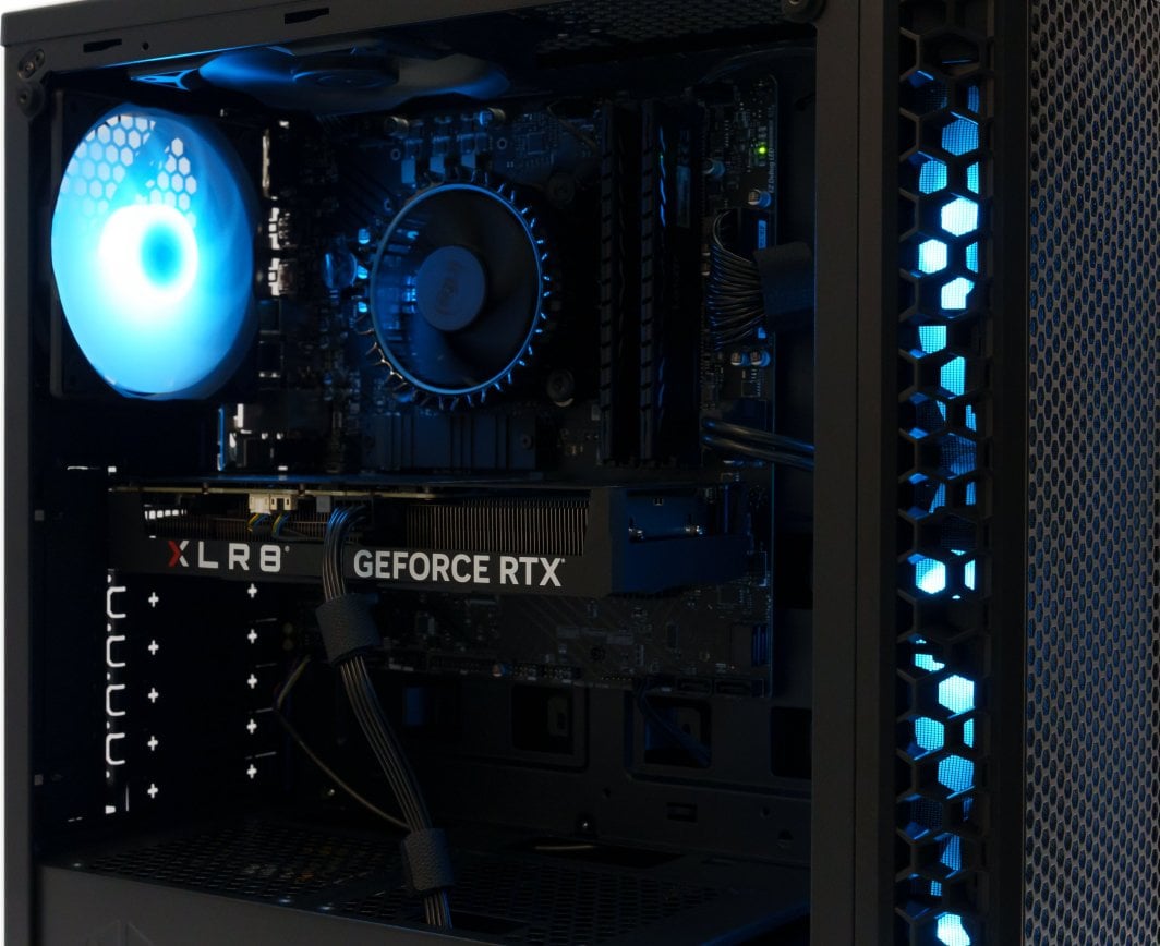 Kompjuter gaming Game X G300, Core i5-12400F, 32GB RAM, RTX 4070, 1TB SSD, i zi