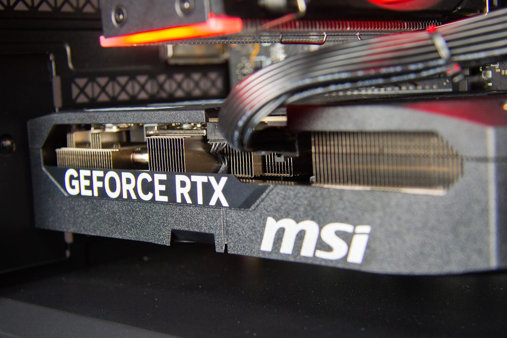 Kompjuter HAL3000 MČR Finale Pro, AMD Ryzen 5 7600, 32GB RAM, 1TB SSD, i zi