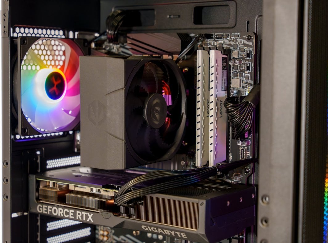 Kompjuter gaming Game Computer X G100, Intel Core i5 13400F, 16GB RAM, Radeon RX 7600