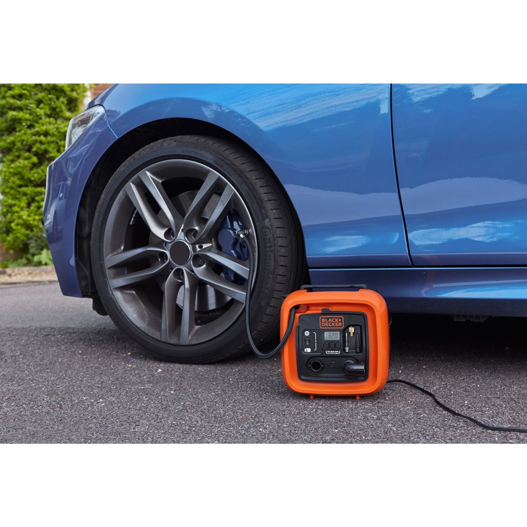 Kompresor për veturë Black&Decker ASI400, 12V, portativ, portokalli