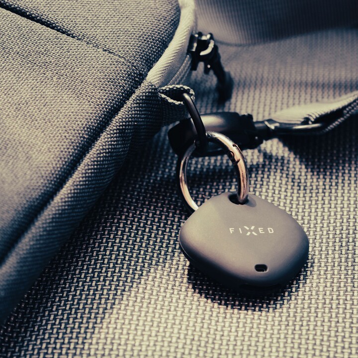 [OUTLET] Mbrojtëse silikoni FIXED me unazë Silky për Samsung Galaxy SmartTag +, e zezë