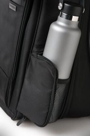 Çantë shpine Kensington Contour 2.0 K60382EU, 15.6", mbrojtje RFID, e zezë