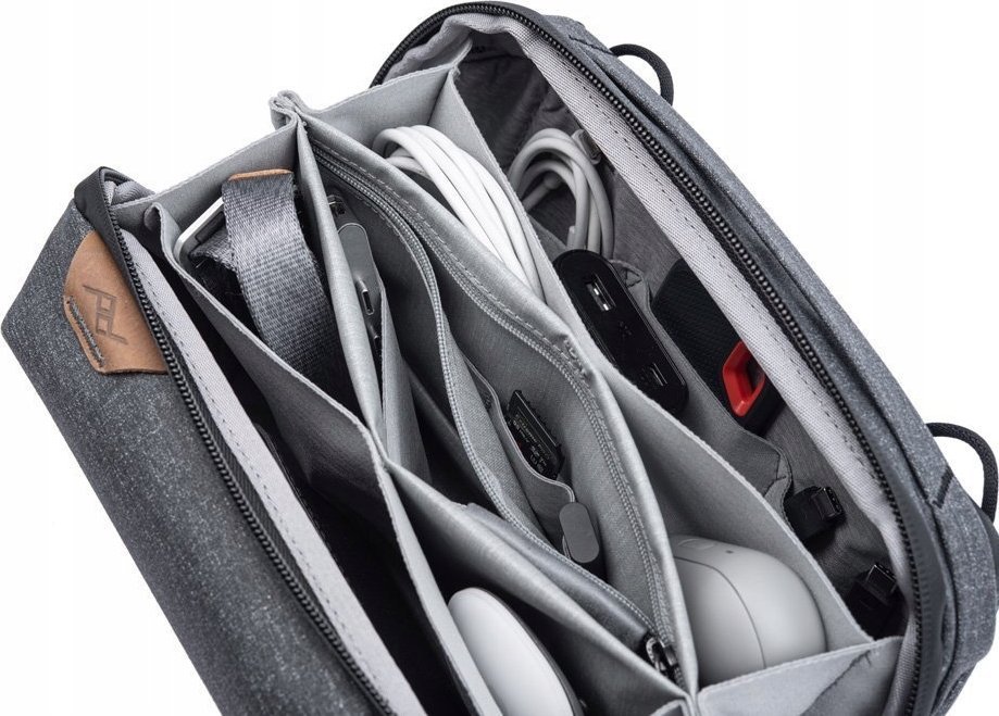 Çantë organizuese Peak Design Tech Pouch, për aksesorë, najlon i ricikluar, charcoal