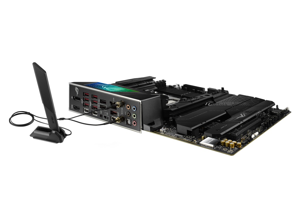 Pllakë amë ASUS ROG STRIX X670E-F GAMING WIFI