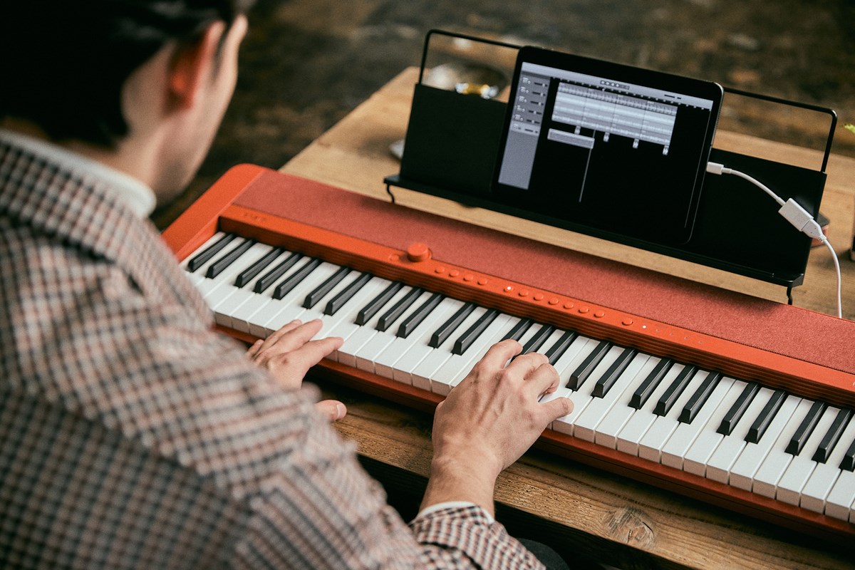 Keyboard Casio Casiotone CTS1, 61 taste, touch sensitive, i kuq