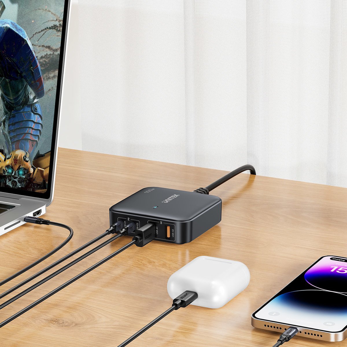 Karikues tavoline Unitek GaN 100W, 2x USB A, 2x USB C, i bardhë
