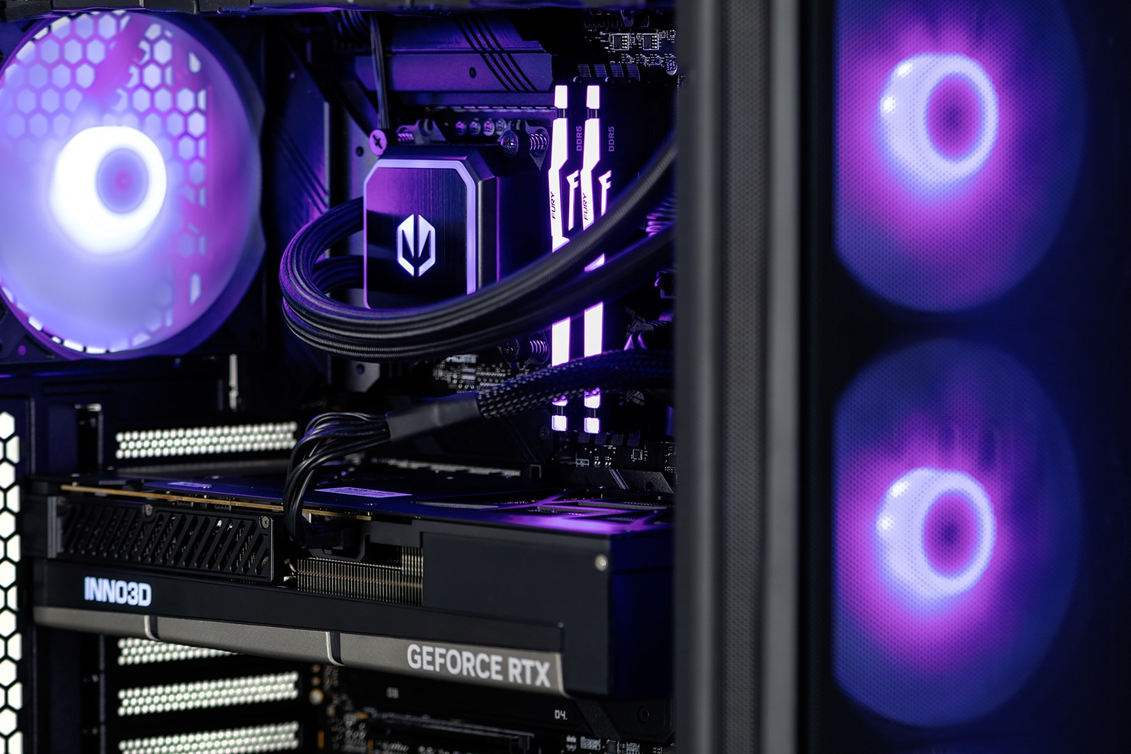 Kompjuter Actina, Intel Core i9-14900KF, 32GB RAM, 2TB SSD, GeForce RTX 4090, i zi