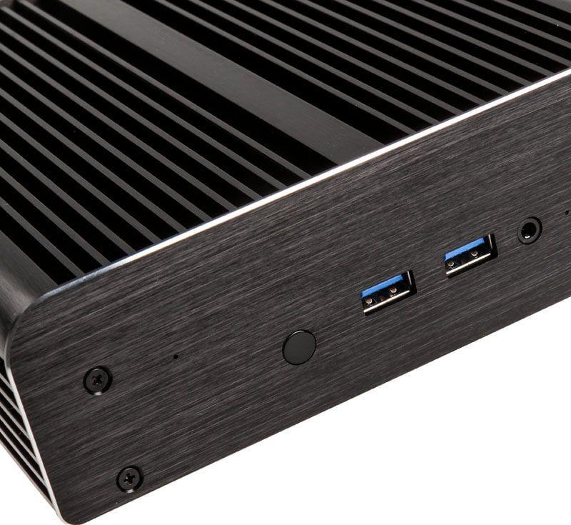 Kasë Akasa Newton S7, NUC