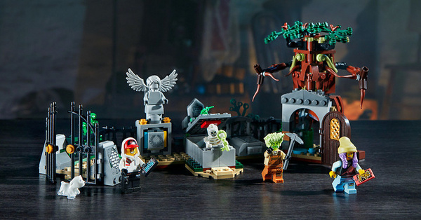 Set figurash LEGO Hidden Side 70420 Mystery in the cemetery 