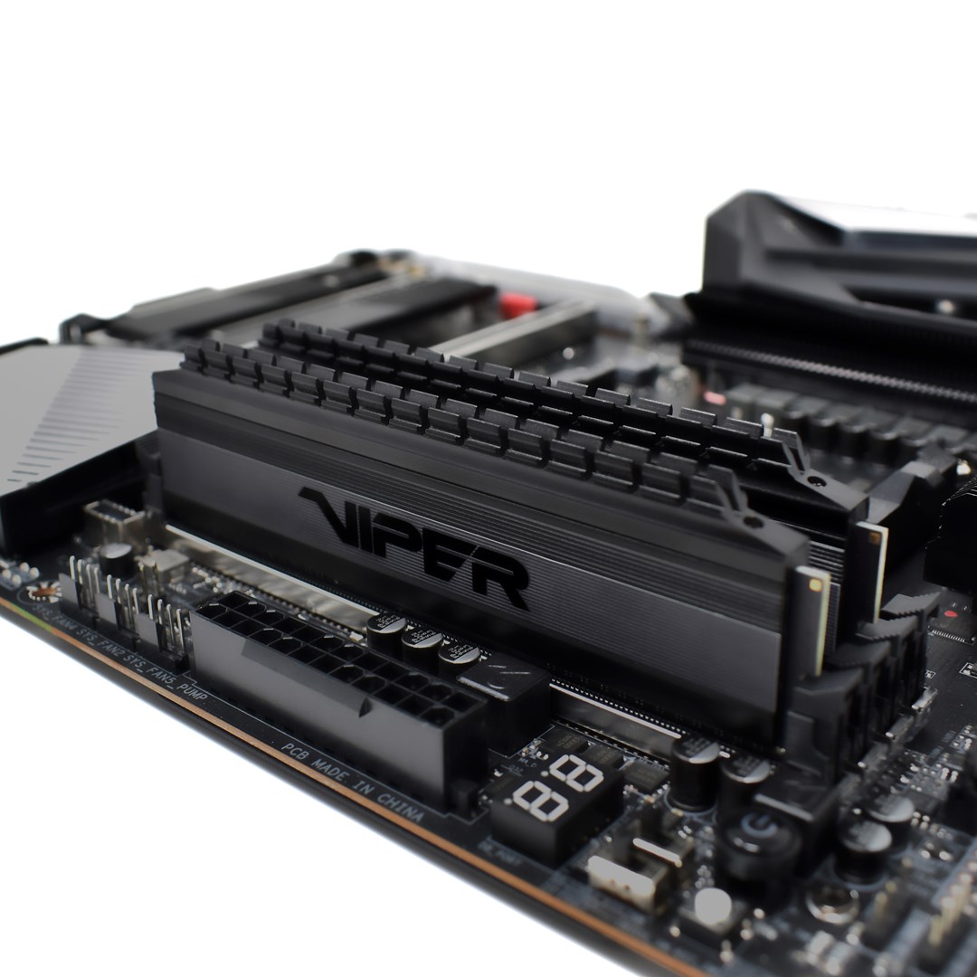 Memorie RAM Patriot Viper 4 PVB416G440C8K 16 GB (2 x 8 GB) DDR4 4400 MHz