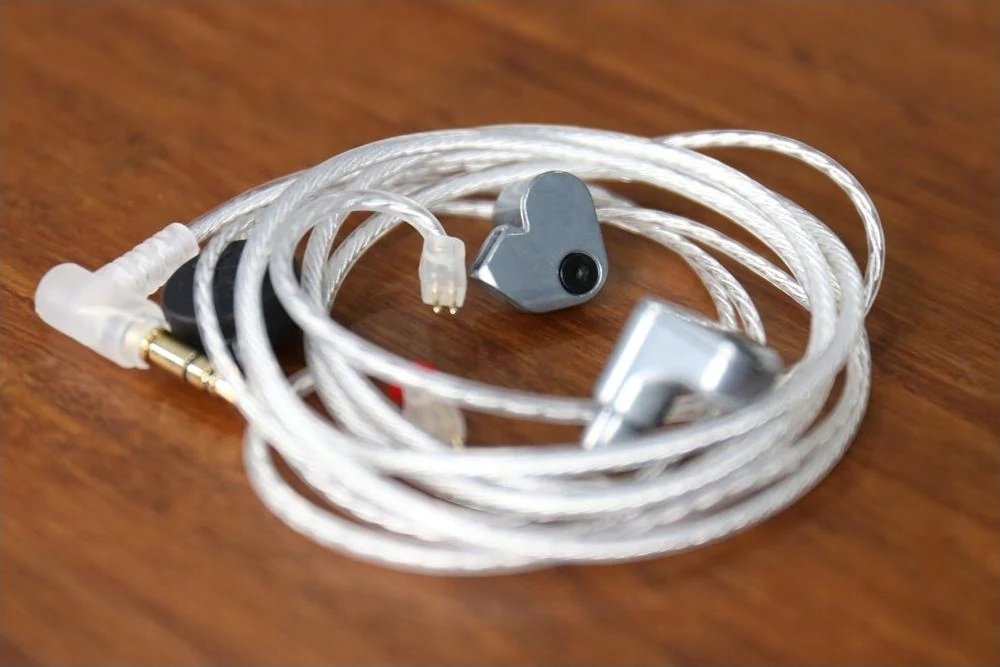 Kufje in-ear Moondrop SSR, dinamike, me kabëll të shkëputshëm, argjendi