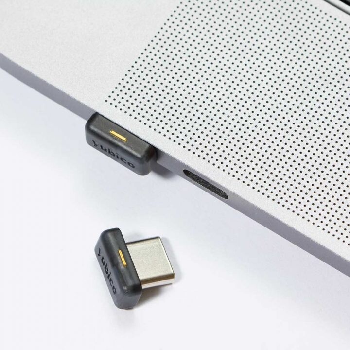USB-C YubiKey 5C Nano