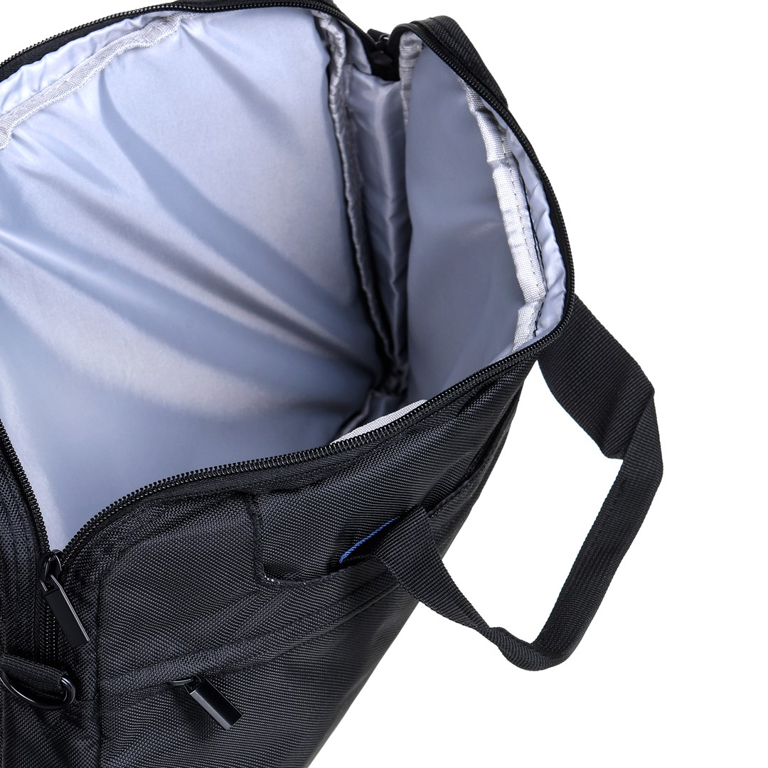 Çantë dore për laptop RivaCase 8033, 15.6", e zezë