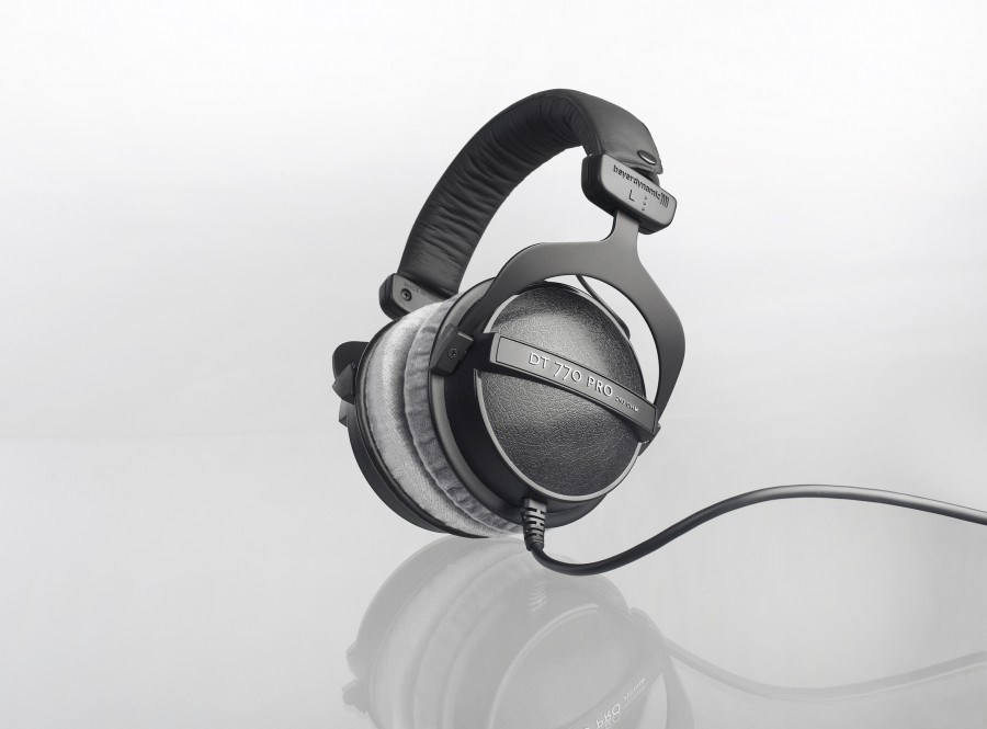 Kufje Beyerdynamic DT 770 PRO, Wired, të zeza