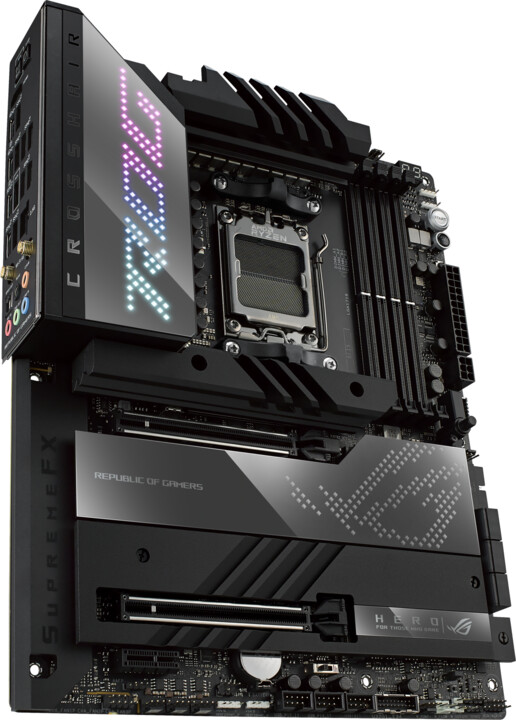 Матична плоча ASUS ROG CROSSHAIR X670E HERO - AMD X670