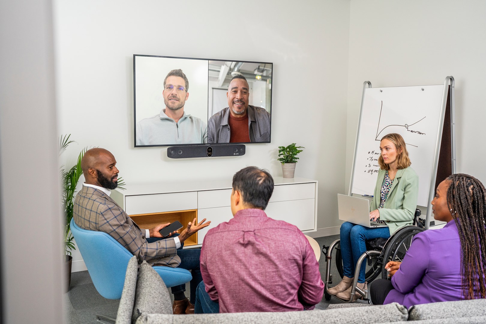 Video bar Poly Studio X70, 4K, universale, e zezë